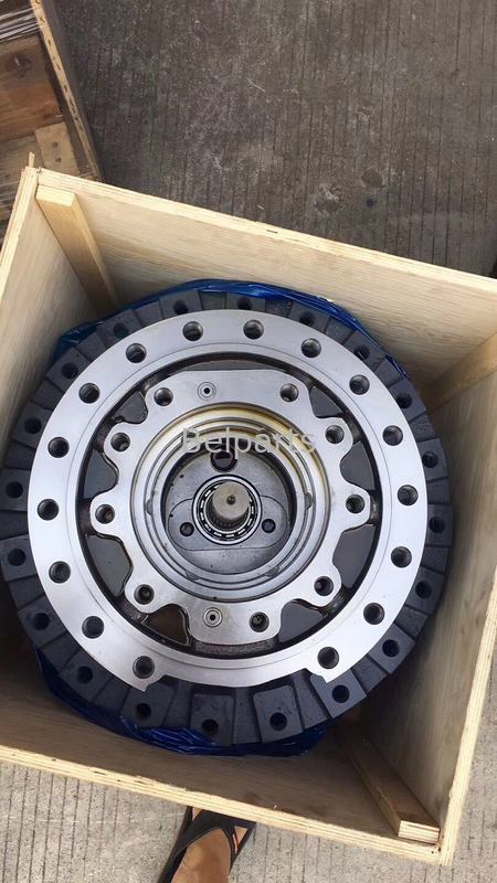 ZX240-3 ZX240F-3 ZX240LC-3 تخفيض حركة السفر لقطع غيار حفارات هيتاشي 9243839 9256989 علبة تروس السفر