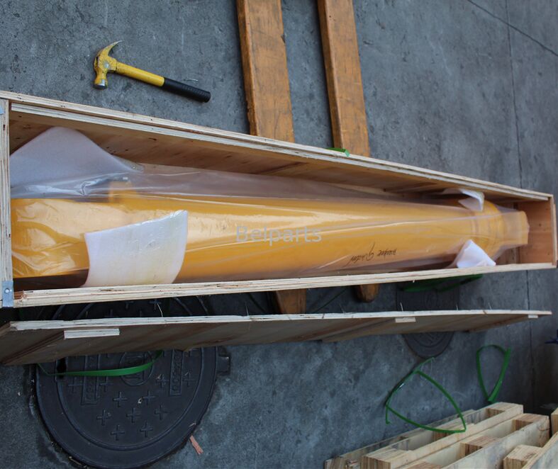 SH490 SH470HD-6 SH490LHD-6 أسطوانة دلو هيدروليكية لجهاز حفر Sumtiomo قطع غيار السوق اللاحقة عالية الجودة