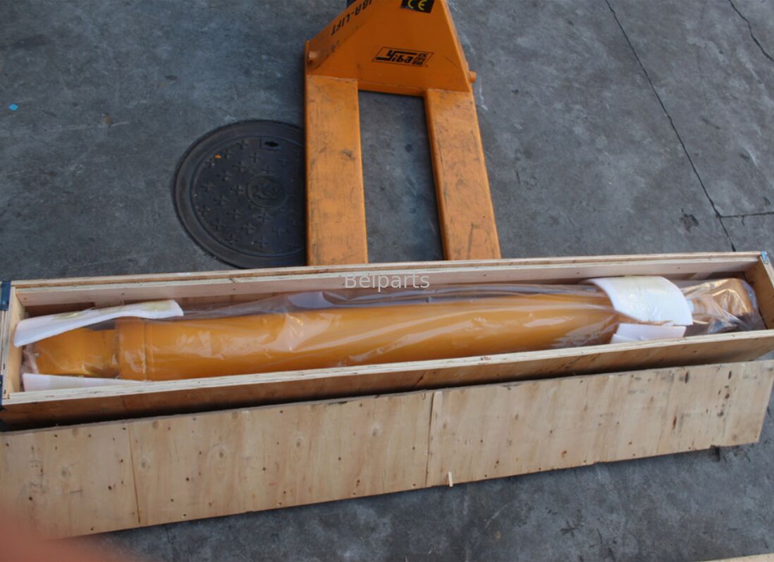 R210-9 R210LC-9 أسطوانة دلو هيدروليكية لأجزاء احتياطية حفر هيونداي 31Q6-50131 31Q6-56100 السوق اللاحقة عالية الجودة