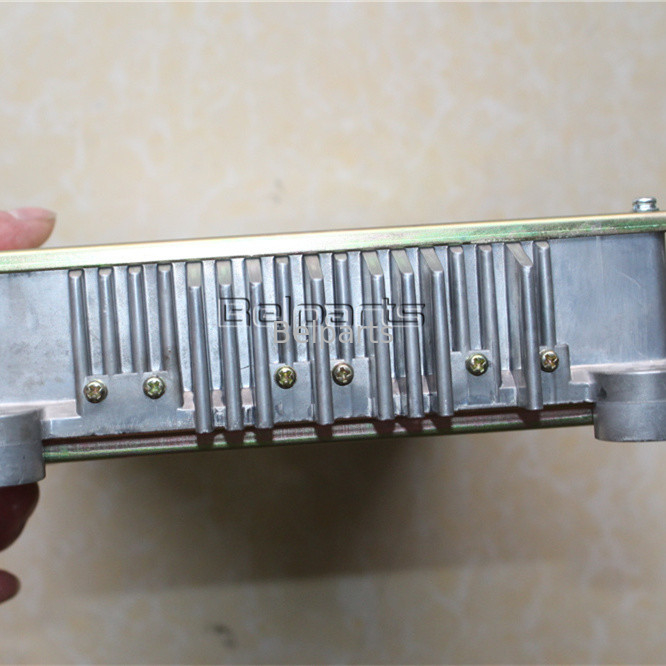 محركات الآلات SK210-6 SK210-6E SK200-6E وحدة تحكم المحرك YN22E00153F1 لوحة الكمبيوتر للحفارة