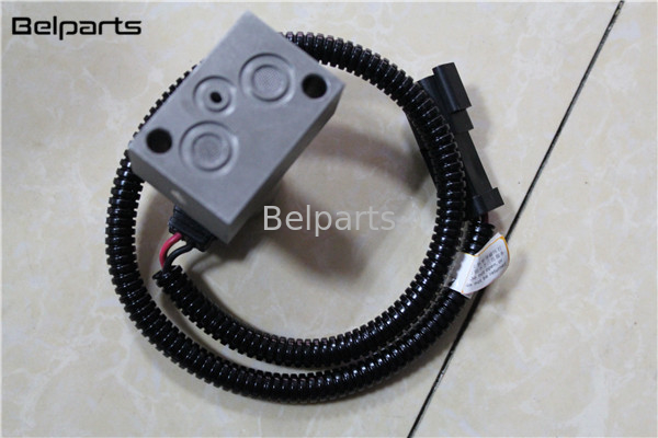 Belparts حفارة قطع غيار مضخة هيدروليكية صمام التحكم الطيار 702-21-57400 صمام الملف اللولبي ل PC200-8 PC220-8 PC300-8